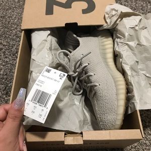 YEEZY BOOST 350 ‘SESAME’